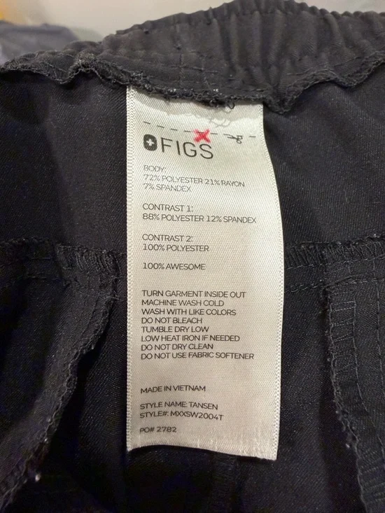 FIGS Tansen Jogger Scrub Pants - Picture 4 of 5